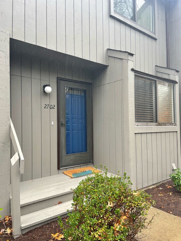 5 Wake Robin Rd Unit 2702, Lincoln, RI 02865 Condo for Rent in