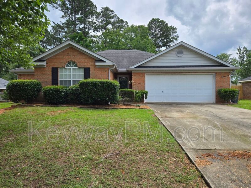 Primary Photo - 4720 Waltons Cir