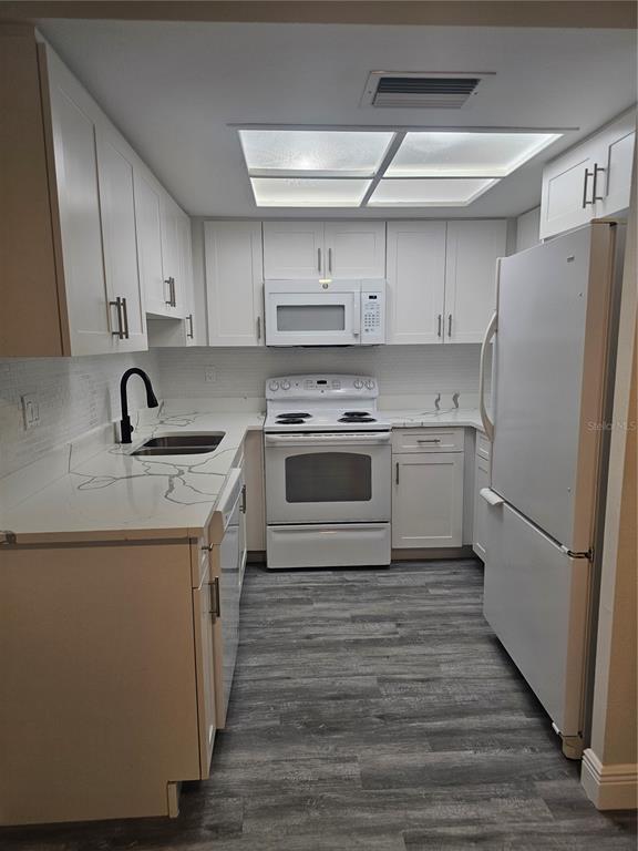 Foto del edificio - 1107 Queen Anne Dr