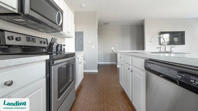 Foto del edificio - 6460 Chelsea Glen Dr