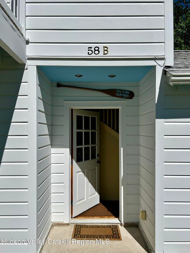 Building Photo - 58 Shore Dr