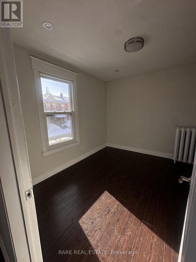 Photo du bâtiment - 196 Robert St