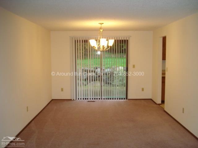 Building Photo - 3812 Northshore Blvd NE