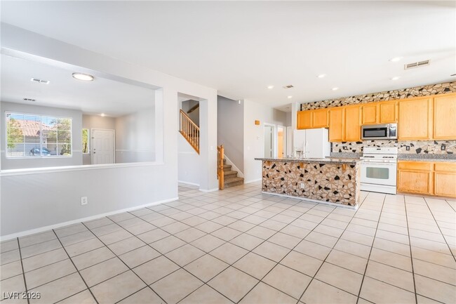 Building Photo - 9993 Lemon Valley Ave