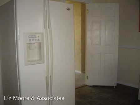 Foto del edificio - 107 Harris Creek Rd