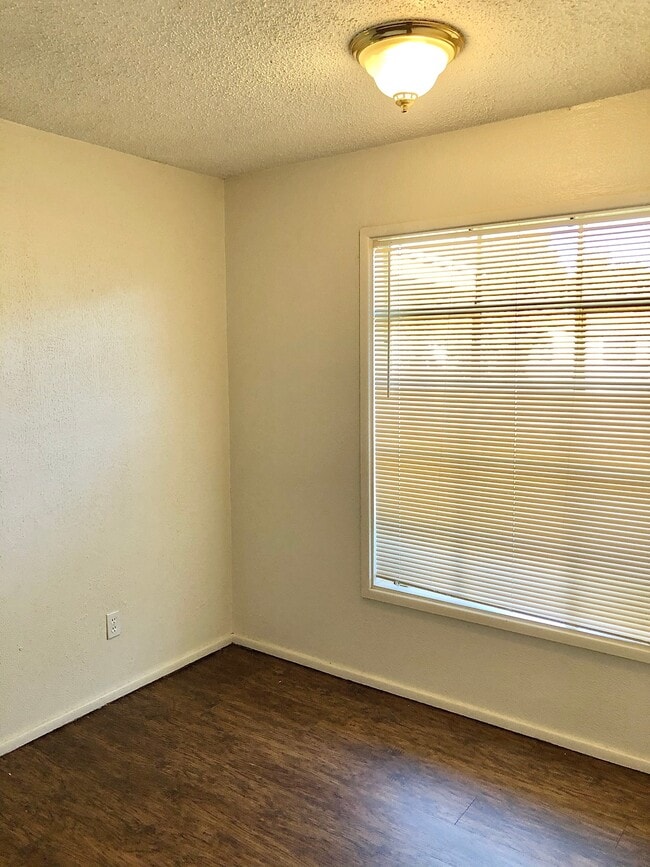 Foto del edificio - 3707 26th St