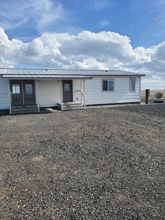 17883 Rd I NE, Moses Lake, WA 98837 House Rental in Moses Lake, WA