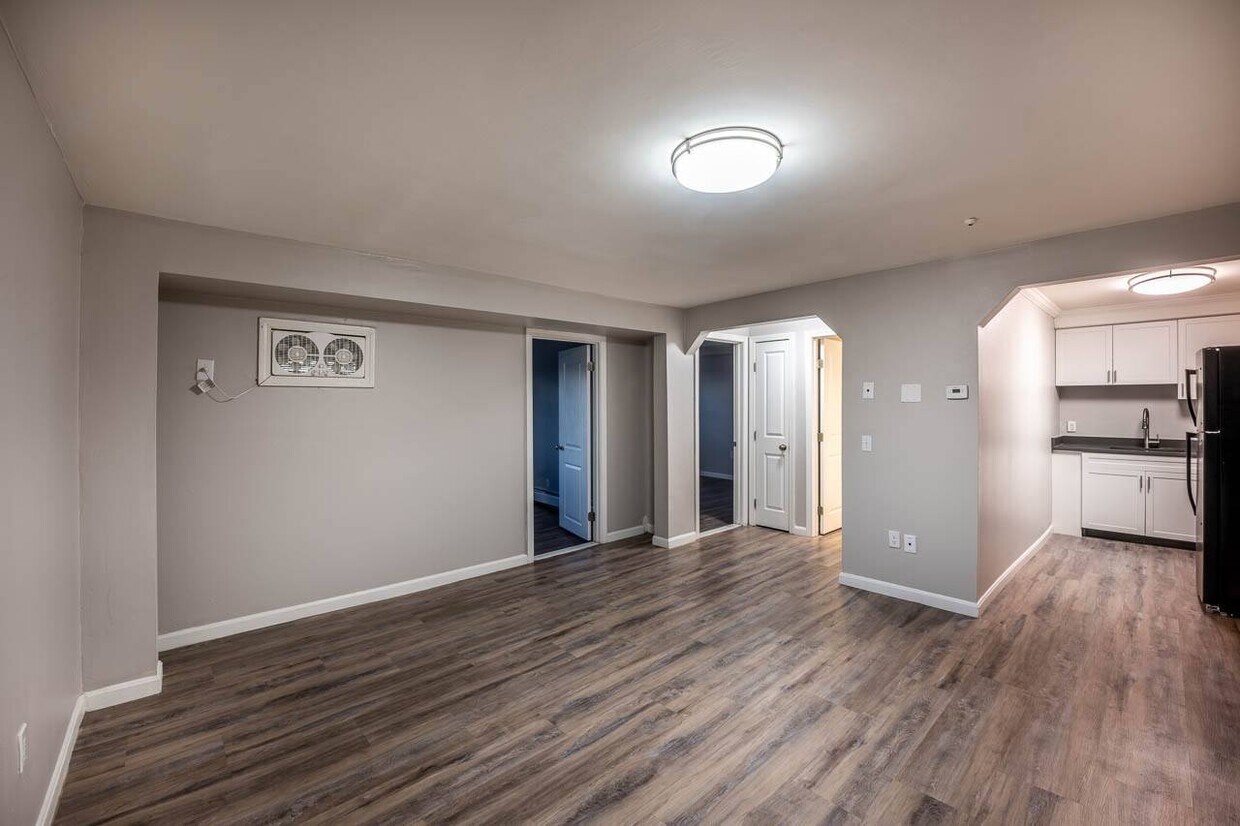 1250 Westford St, Lowell, MA 01851