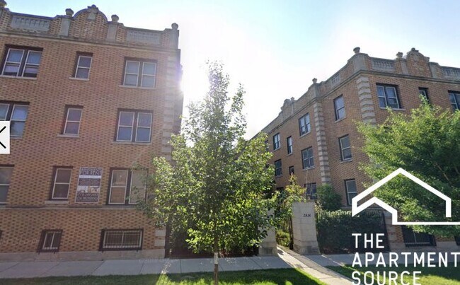 Foto del edificio - 3810 N Sheffield Ave