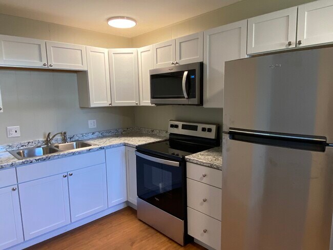 Foto del edificio - 1603 Queens Way