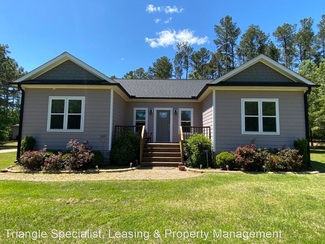 Primary Photo - 3 br, 2 bath House - 124 Ridgeshore Court