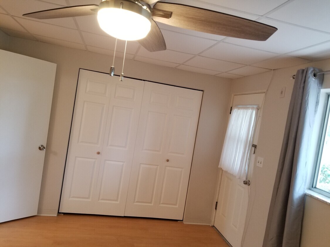 Photo - 8450 112th St N (Seminole, FL)