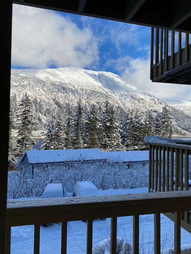 Foto principal - 2149 Crow Hill Dr