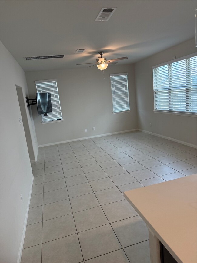 Building Photo - 31127 Mahogany Fir Trl