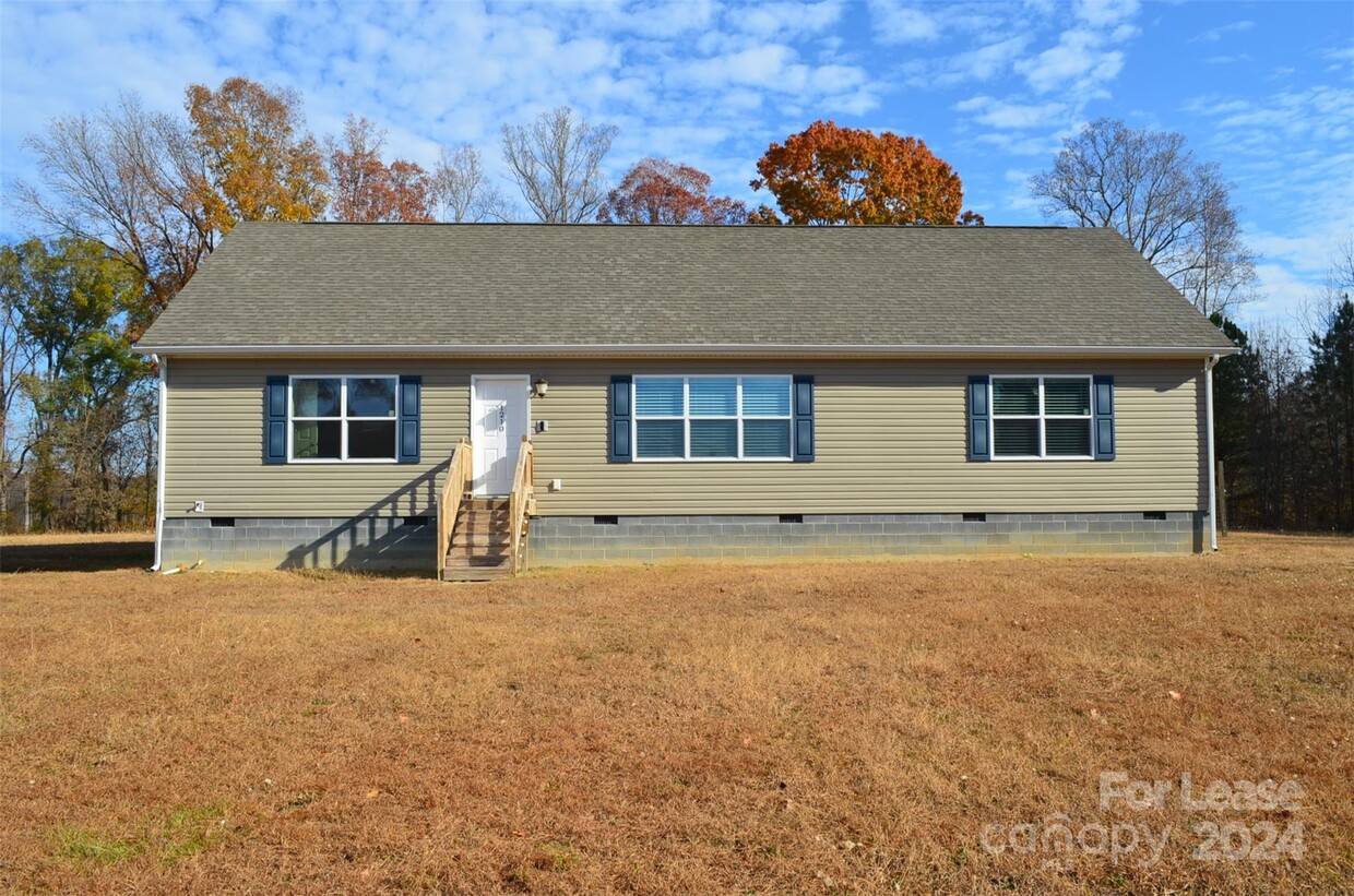 Primary Photo - 1210 Corriher Gravel Rd