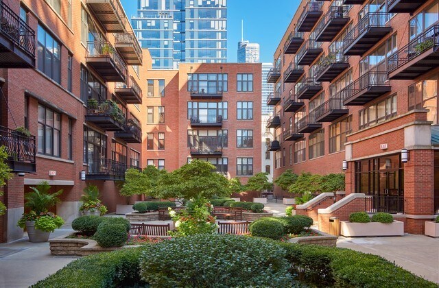 Foto del edificio - 333 W Hubbard St