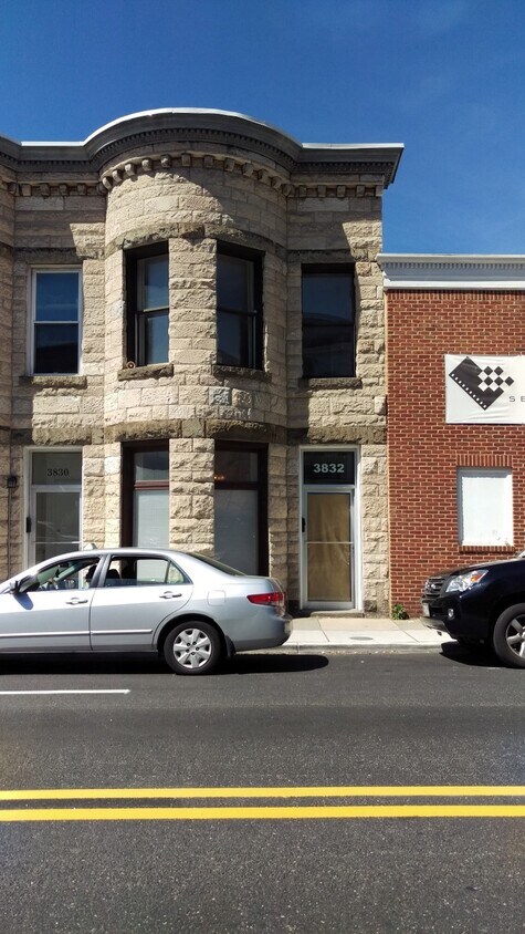 Primary Photo - 3832 Falls Rd