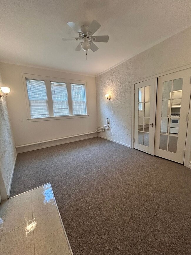 Interior Photo - Winthrop Manor