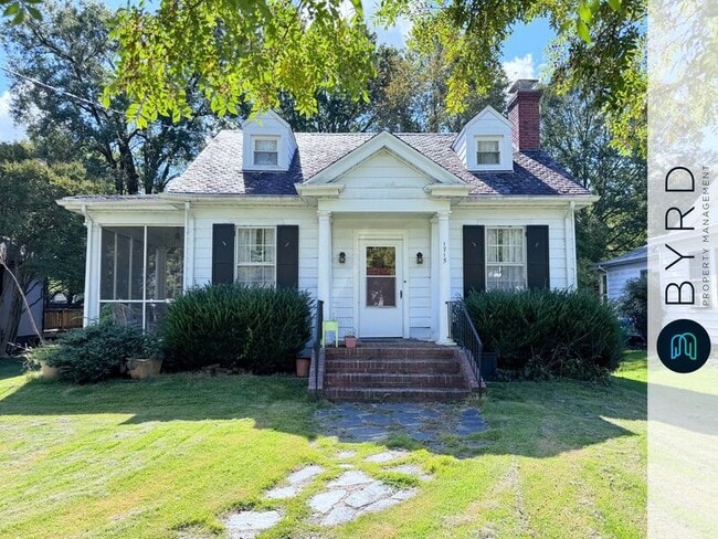Foto del edificio - 1715 Elmsmere Ave