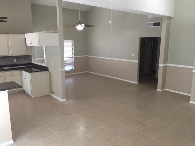 Building Photo - 1605 Cezanne Cir