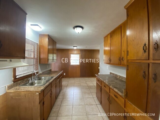 Foto del edificio - 1937 Goodhaven Dr
