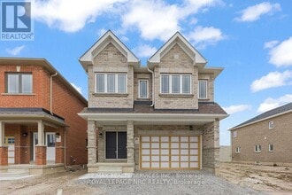 Building Photo - 106 Palace St