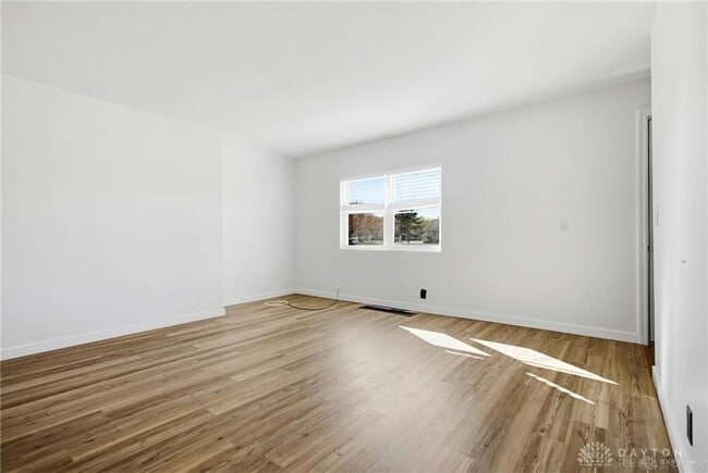 Building Photo - 2512 Harshman Rd