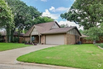 Building Photo - 3906 San Luis Ct