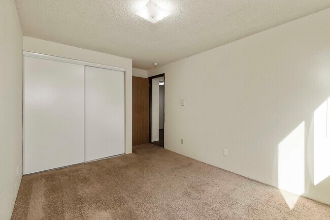 Bedroom 2 - Badger Apartments