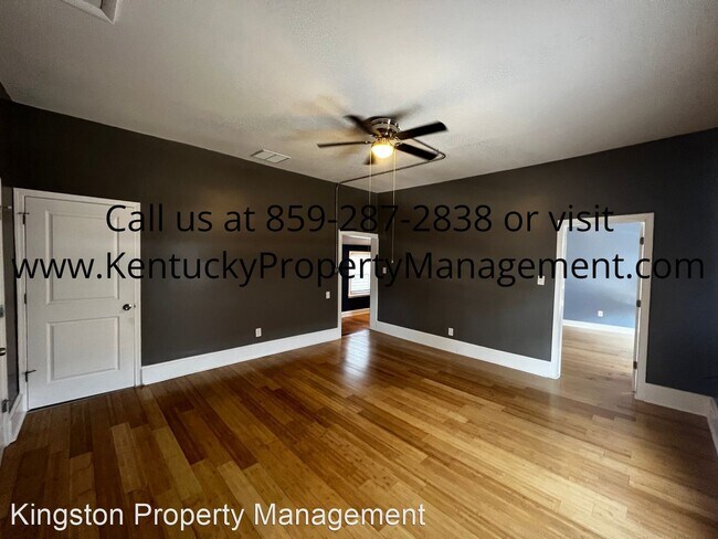 Foto del edificio - 3 br, 2 bath House - 414 E. 5th St.