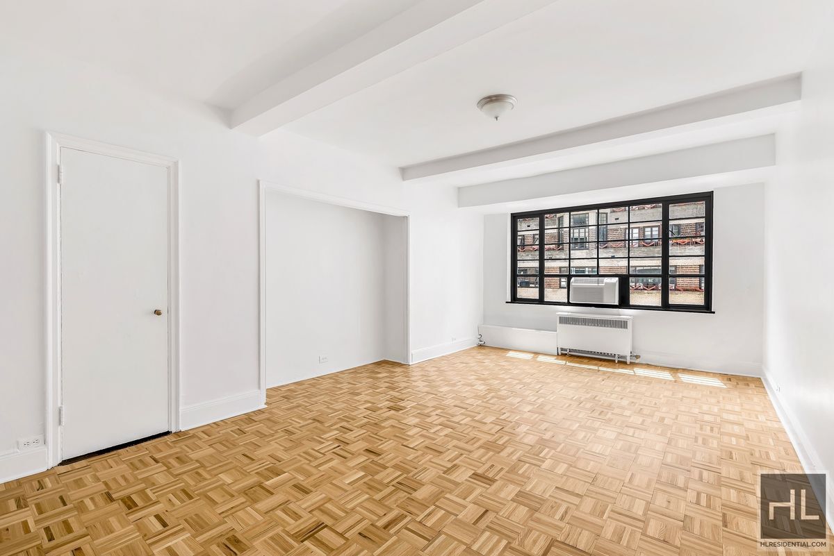 Soaring New York Apartment Rentals: A Sign Of Recovery Or A Warning Bell?
