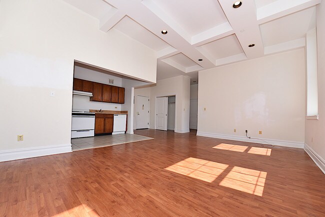 Foto del edificio - 4502 Ditmars Blvd