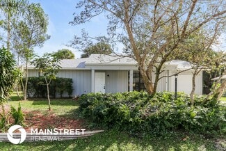 Building Photo - 1743 SW Import Dr