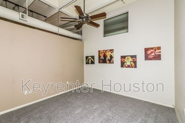 Foto del edificio - 705 Main St