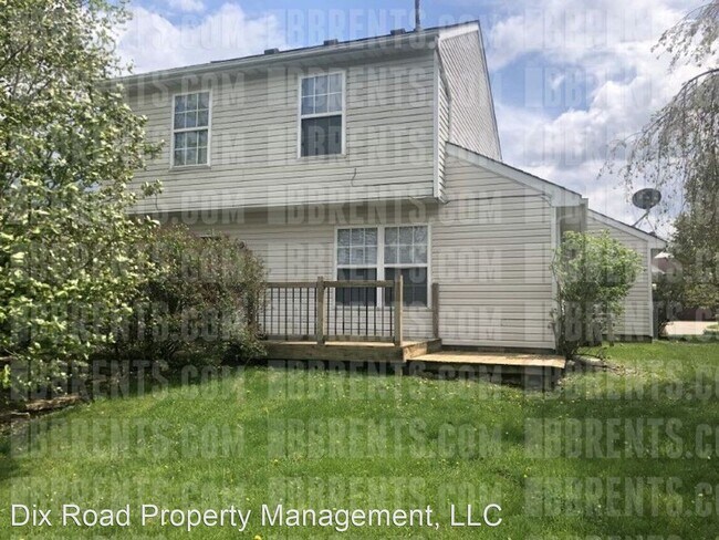 Building Photo - 3 br, 1.5 bath House - 854 Somerset Court,
