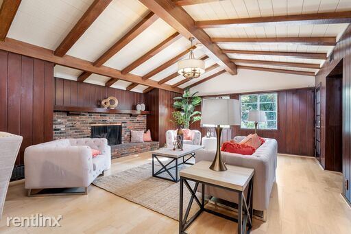 Building Photo - 7 br, 4.5 bath House - 5100 Calenda Dr