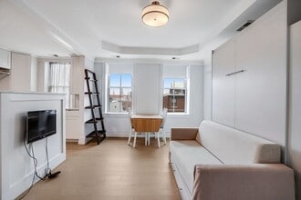 Building Photo - 1451 Park Rd NW