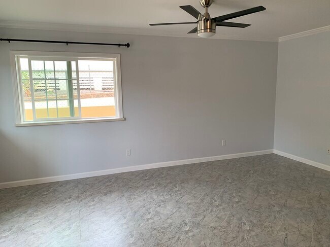 Building Photo - 1192 Manuwa Dr