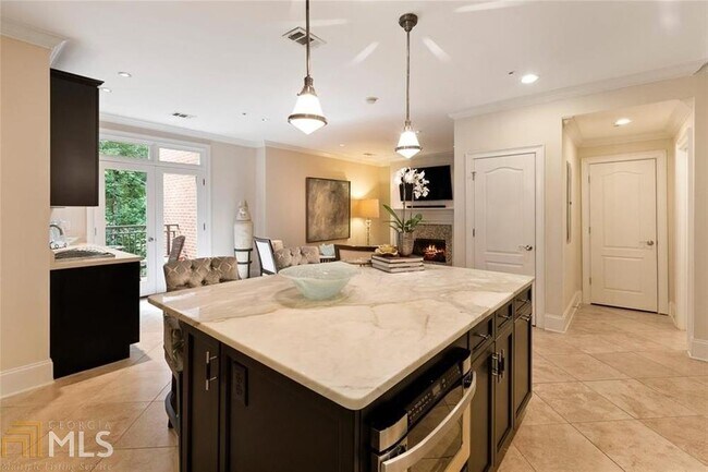 Foto del edificio - 3280 Stillhouse Ln SE