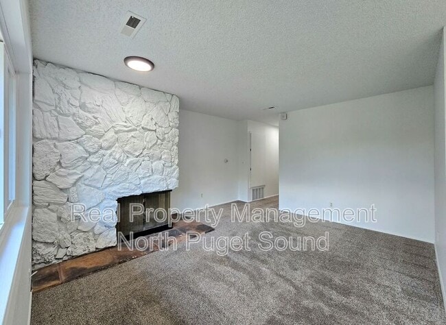 Building Photo - 9517 NE 180th St
