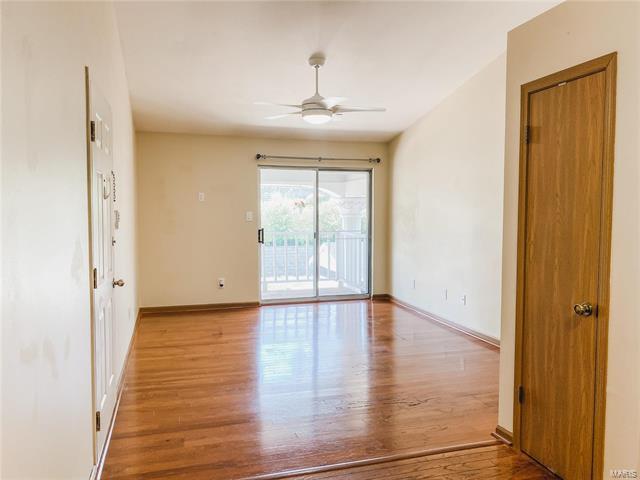 Foto del edificio - 1202 Creve Coeur Crossing Ln