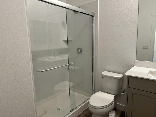 Building Photo - 521 Somi Ct