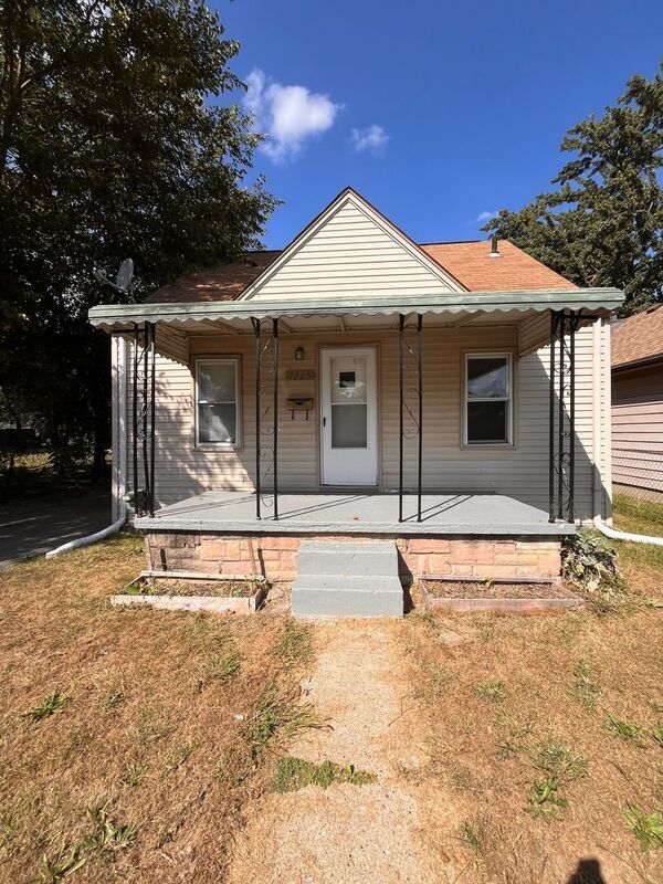 Primary Photo - 7205 Dodge Ave