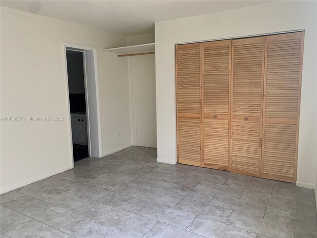 Foto del edificio - 218 SE 10th St