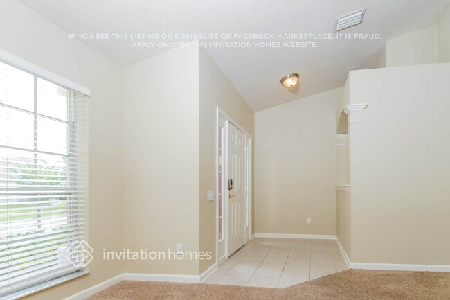Foto del edificio - 11632 Tropical Isle Ln
