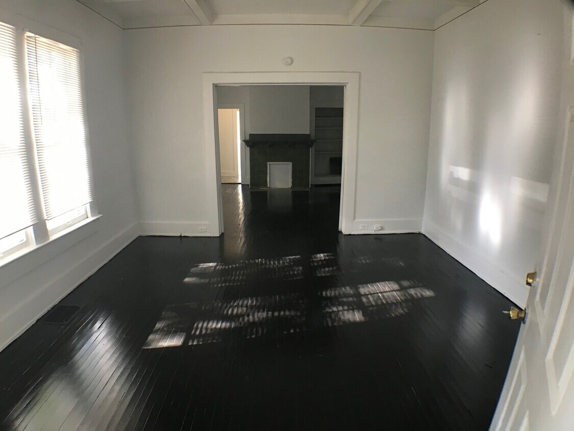 Building Photo - Birmingham/Ensley