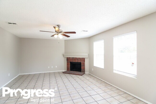 Building Photo - 8737 Hunters Point Way