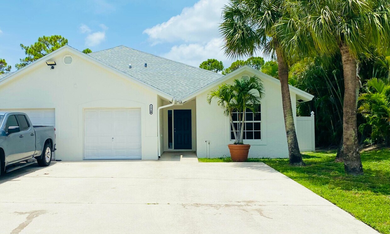 Foto principal - 194 Sparrow Dr