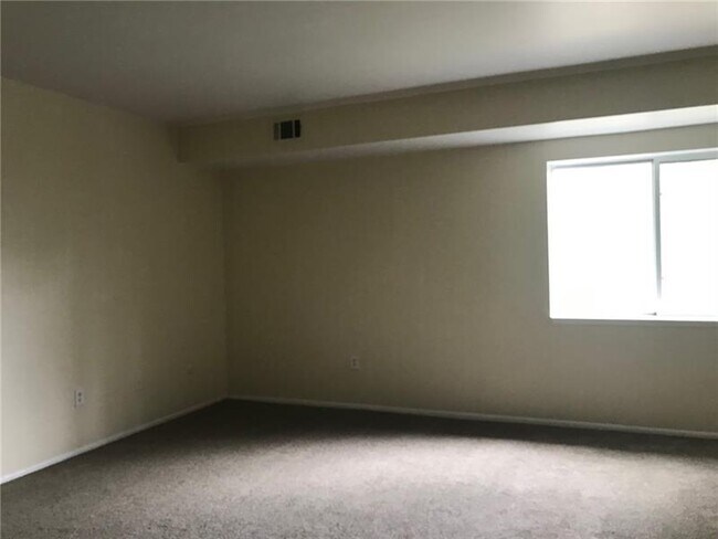 Foto del edificio - 5801 Saltsburg Rd