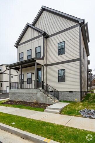 Building Photo - 405 Marshall St
